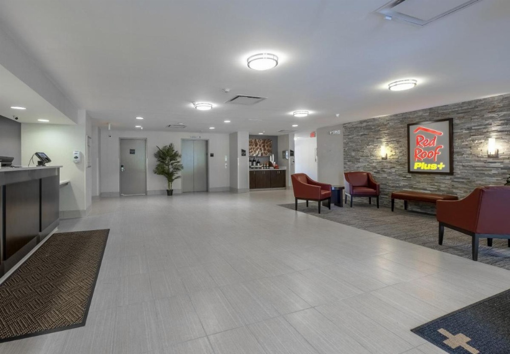 Red Roof PLUS+ Boston - Mansfield/ Foxboro Image 36